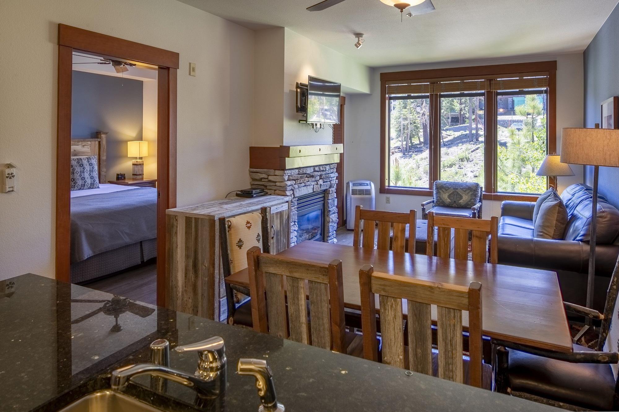 The Village Lodge Mammoth Lakes Zewnętrze zdjęcie