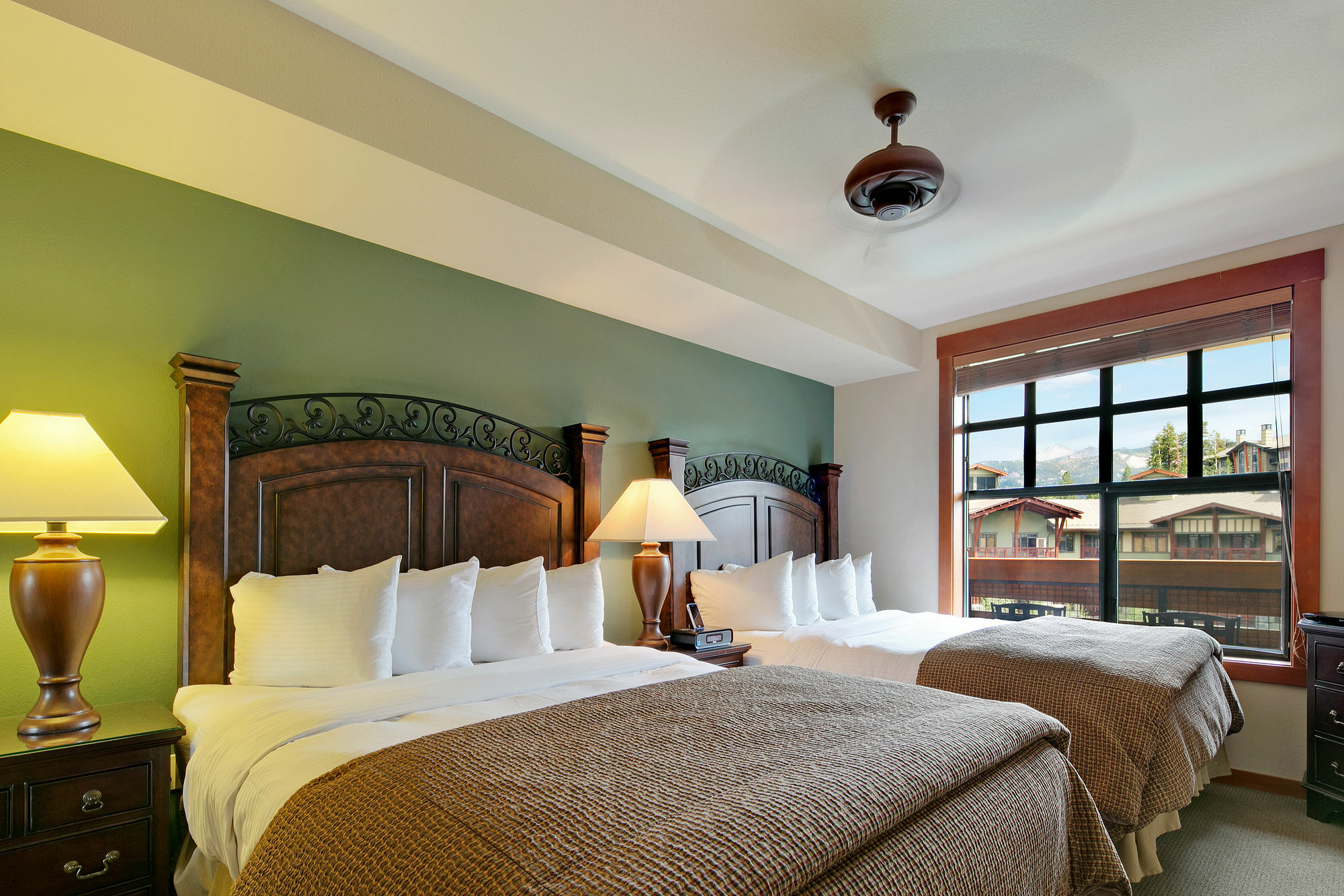 The Village Lodge Mammoth Lakes Zewnętrze zdjęcie